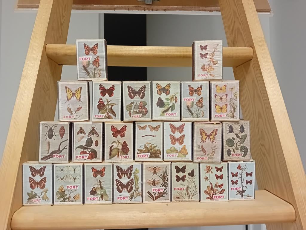 Oude vintage luciferdoosjes fort vlinders en insecten, Verzamelen, Ophalen of Verzenden