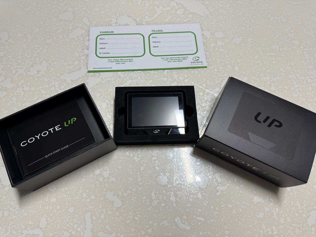 COYOTE OMHOOG NEGEN, Ophalen of Verzenden, Nieuw