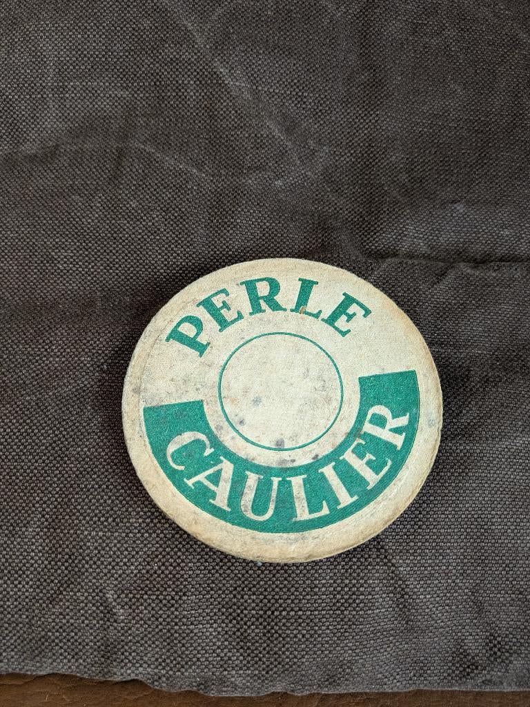 Caulier perle, Ophalen of Verzenden, Gebruikt, Viltje(s)