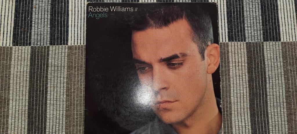 angels de Robbie Williams, Enlèvement ou Envoi, Comme neuf
