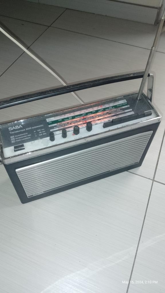 RADIO VINTAGE.   MARQUE SABA  ondes courtes et longues, Verzamelen, Ophalen of Verzenden