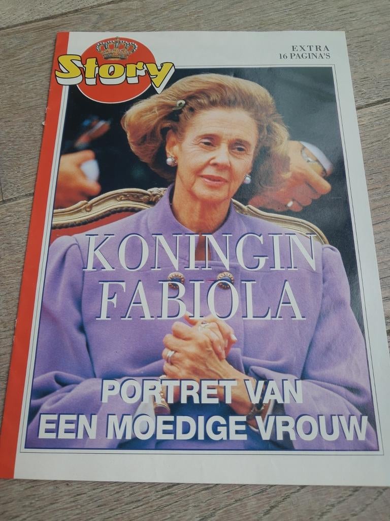 Boekje Koningin Fabiola, naar overlijden koning Boudewijn, Verzamelen, Ophalen of Verzenden, Zo goed als nieuw
