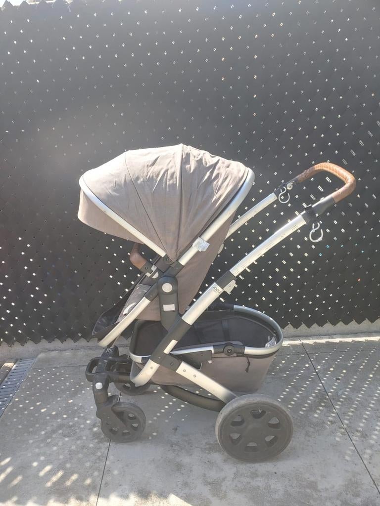 Mooie buggy., Ophalen, Zo goed als nieuw, Zonnekap