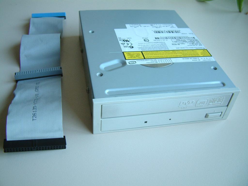 NEC ND-3520A - Lecteur-graveur CD DVD R / RW, Enlèvement ou Envoi, Utilisé, Interne, Dvd