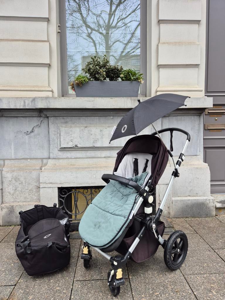 Buggy Bugaboo Cameleon 3 zwart met groene voetenzak., Enlèvement, Utilisé, Autres marques, Couverture pieds