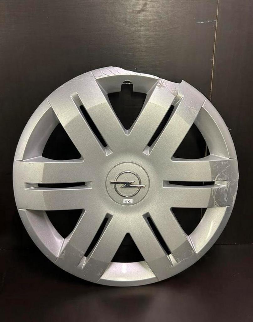 1 originele Opel vivaro combo-wielhoes en andere in 16", Ophalen of Verzenden, Gebruikt