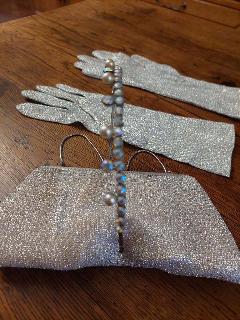 Feest, sierhandschoenen glitterhandtas en diadeem, Ophalen of Verzenden, Nieuw, Maat 38/40 (M), Kleding