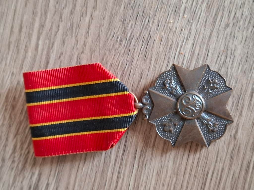Médaille de décoration civile pour actes de bravoure, Envoi