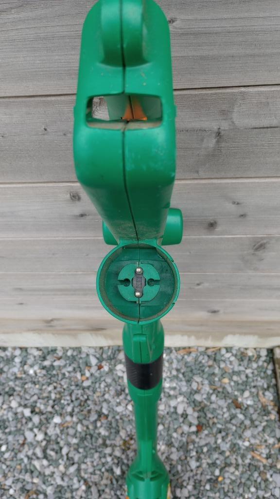 Black & Decker klantmaaier, Tuin en Terras, Grasmaaiers, Ophalen, Cirkelmaaier, Gebruikt, Elektrische grasmaaier