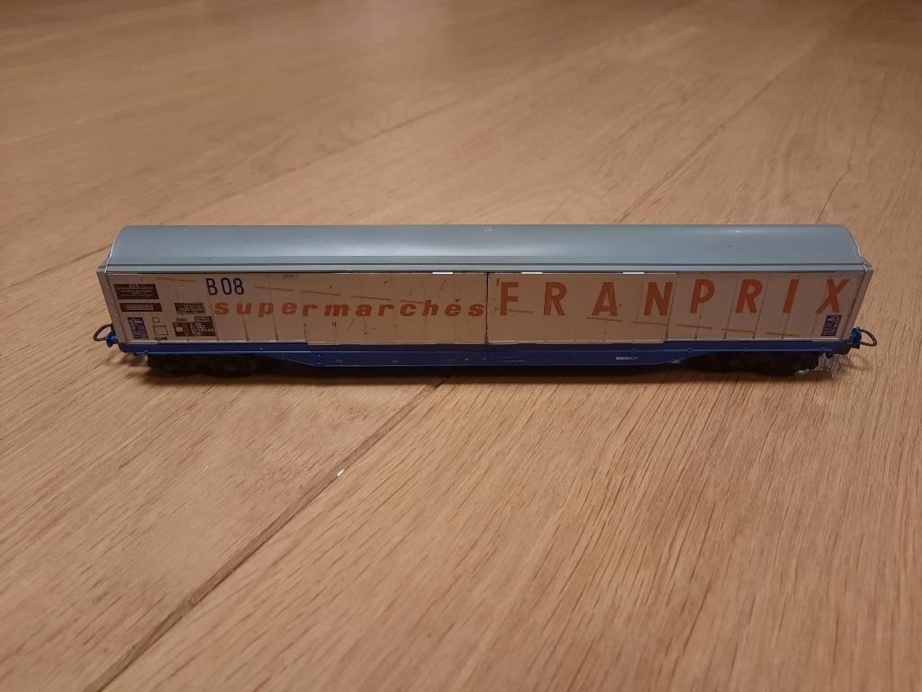 Lima 303198 - wagon Supermarchés Franprix SNCF, Hobby & Loisirs créatifs, Trains miniatures | HO, Utilisé, Wagon, Lima, Enlèvement