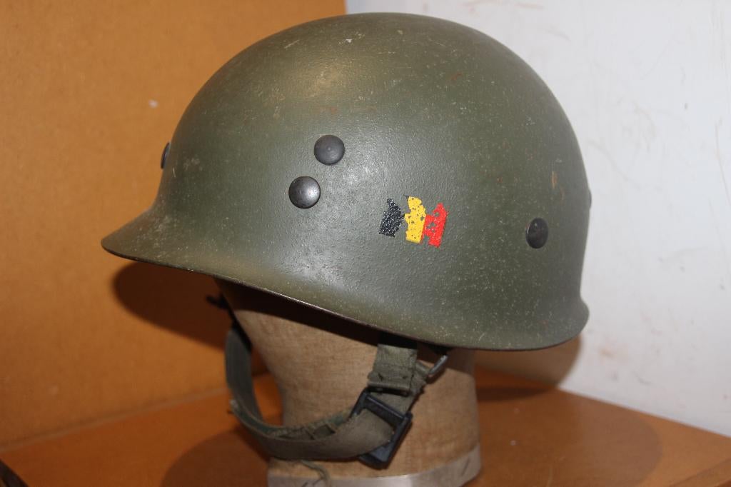 ABL Casque parachutiste M-71 (3eme modèle.), Collections, Objets militaires | Général, Armée de terre, Envoi