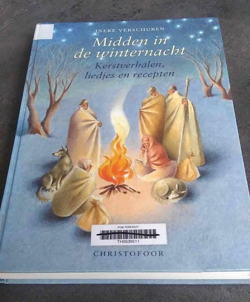 Midden in de winternacht Kerstverhalen, Ophalen of Verzenden