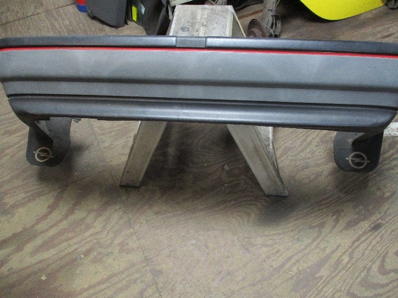 BUMPER ACHTER Opel Vectra A (88 / 89) (01-1988/12-1995), Auto-onderdelen, Opel, Achter, Bumper, Kontakt-opel@opel.com