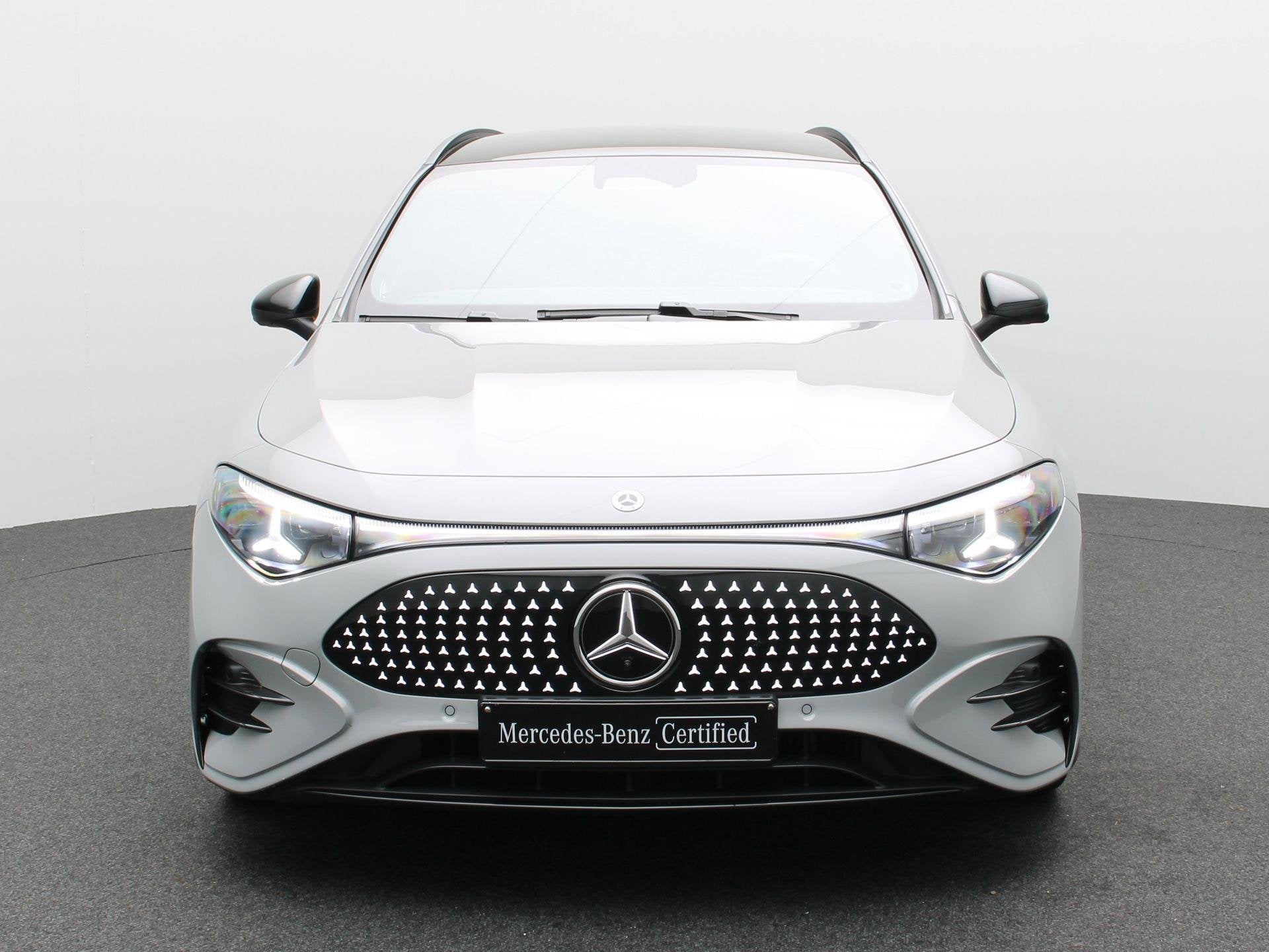 Mercedes-Benz CLA Shooting Brake 350 4MATIC AMG Line + LEDER, Auto's, Automaat, Stof, 354 pk, 2155 kg