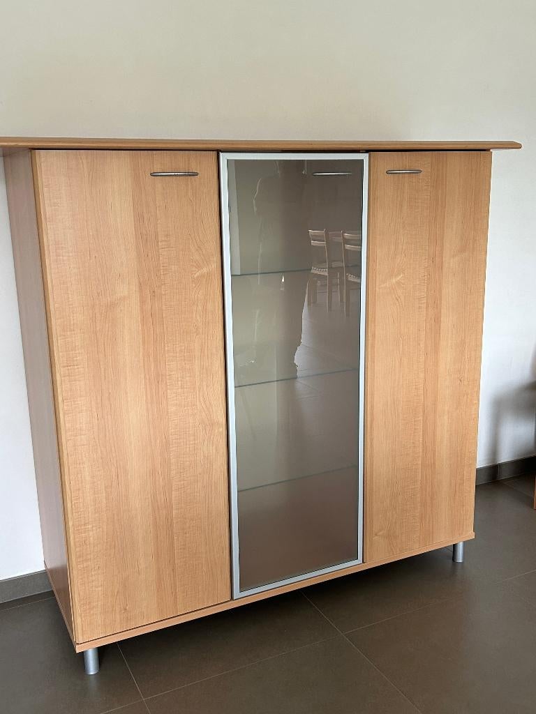Dressoir kast, Ophalen, Gebruikt, Met deur(en)
