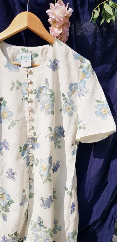 Top vintage à  ROSES bleues 💙, Vêtements | Femmes, Manches courtes, Taille 38/40 (M), Comme neuf, Vintage