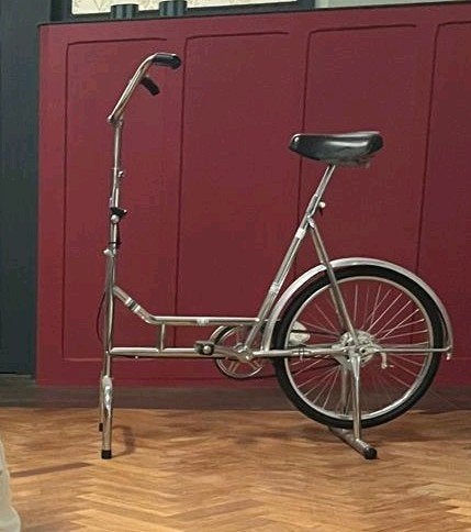 Hometrainer retro, Sport en Fitness, Wielrennen, Ophalen, Zo goed als nieuw