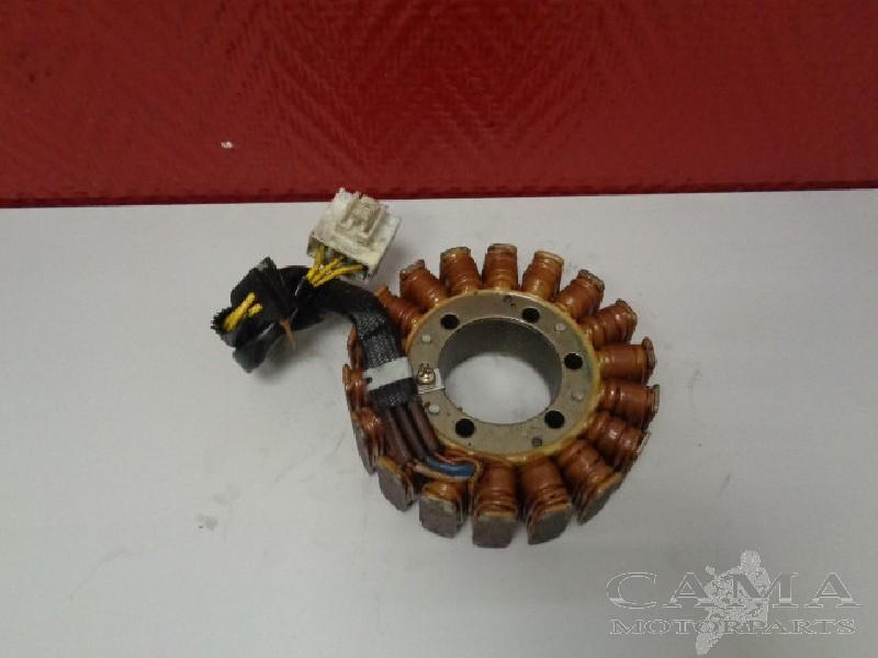 ALTERNATEUR CBR 600 F 2001-2006 (CBR600F CBR600F4i PC35), Dhr. S. di Majo, Utilisé, Info@cama-motorparts.nl, P.J. Troelstraweg 8 8
3144 CX  MAASSLUIS, NL