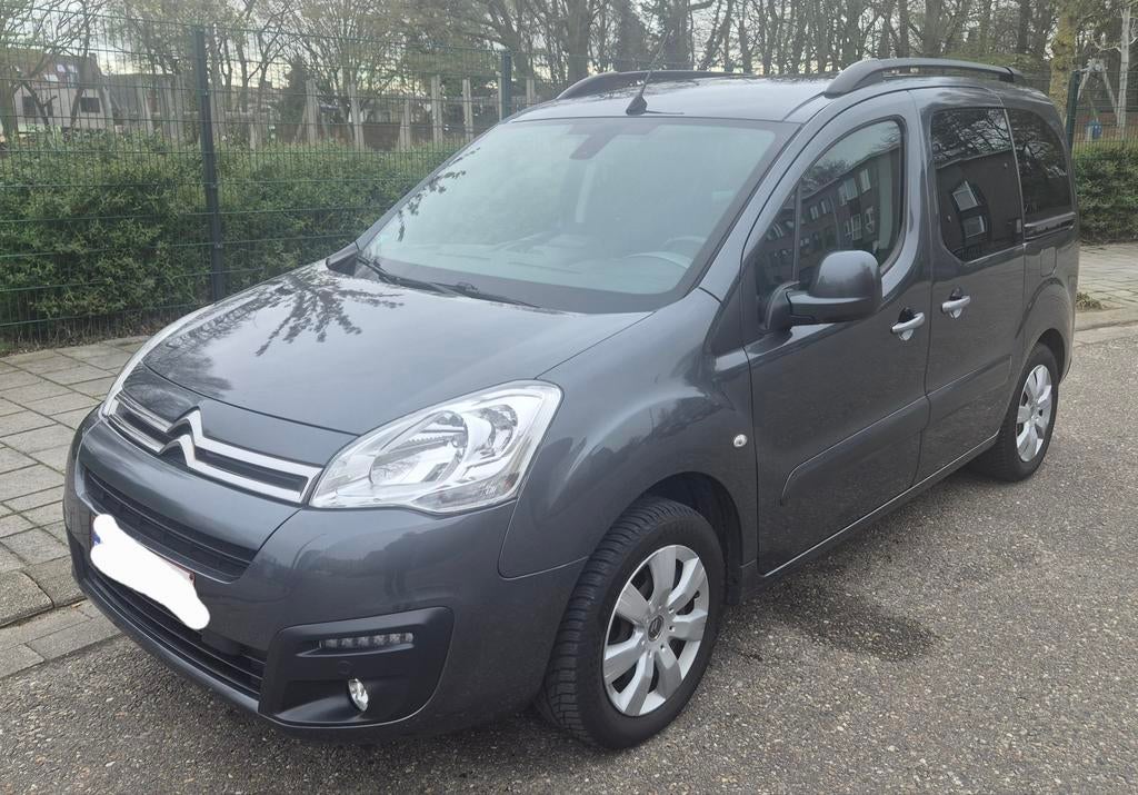 Citroën Berlingo Multispace Feel – 2018 – 1.2 Benzine(110Pk), Autos, Citroën, Particulier, Berlingo, Caméra de recul, Air conditionné