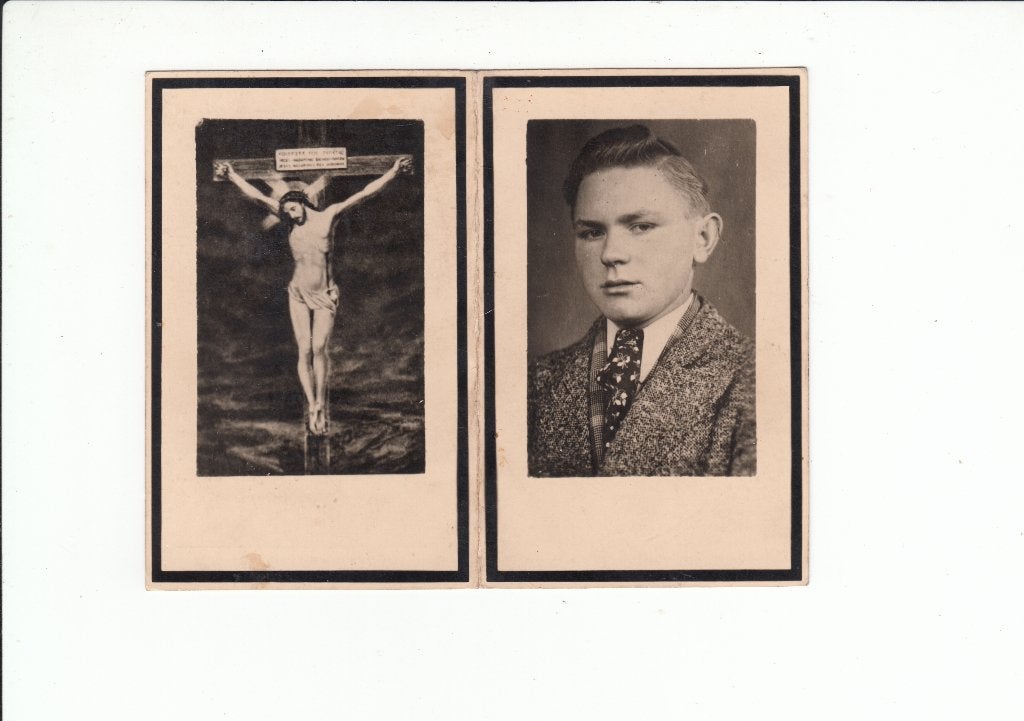 Slachtoffer WO II  Gent - luchtvaanval Schwenningen (D) 1945, Verzamelen, Bidprentjes en Rouwkaarten, Verzenden, Bidprentje