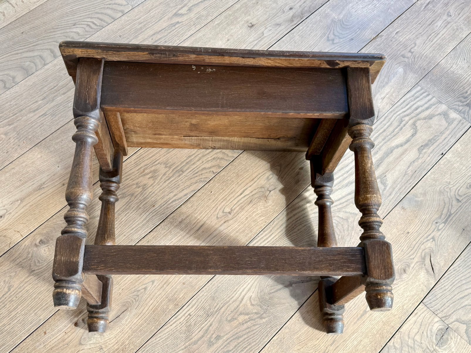 Houten kruk, Enlèvement, Utilisé, Bois