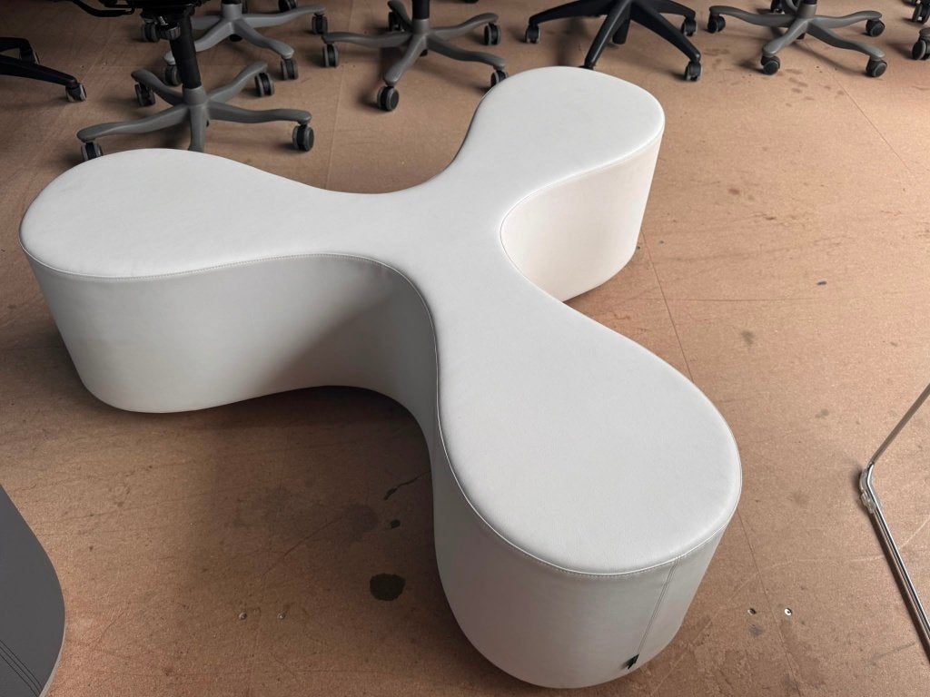 Vitra Flower Bench | zitmeubel wachtbank, Ophalen, Zo goed als nieuw