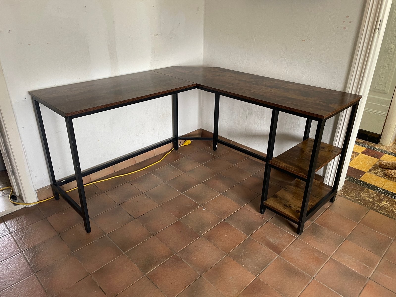 Hoekbureau en kleine bureau, Ophalen, Zo goed als nieuw, Hoekbureau