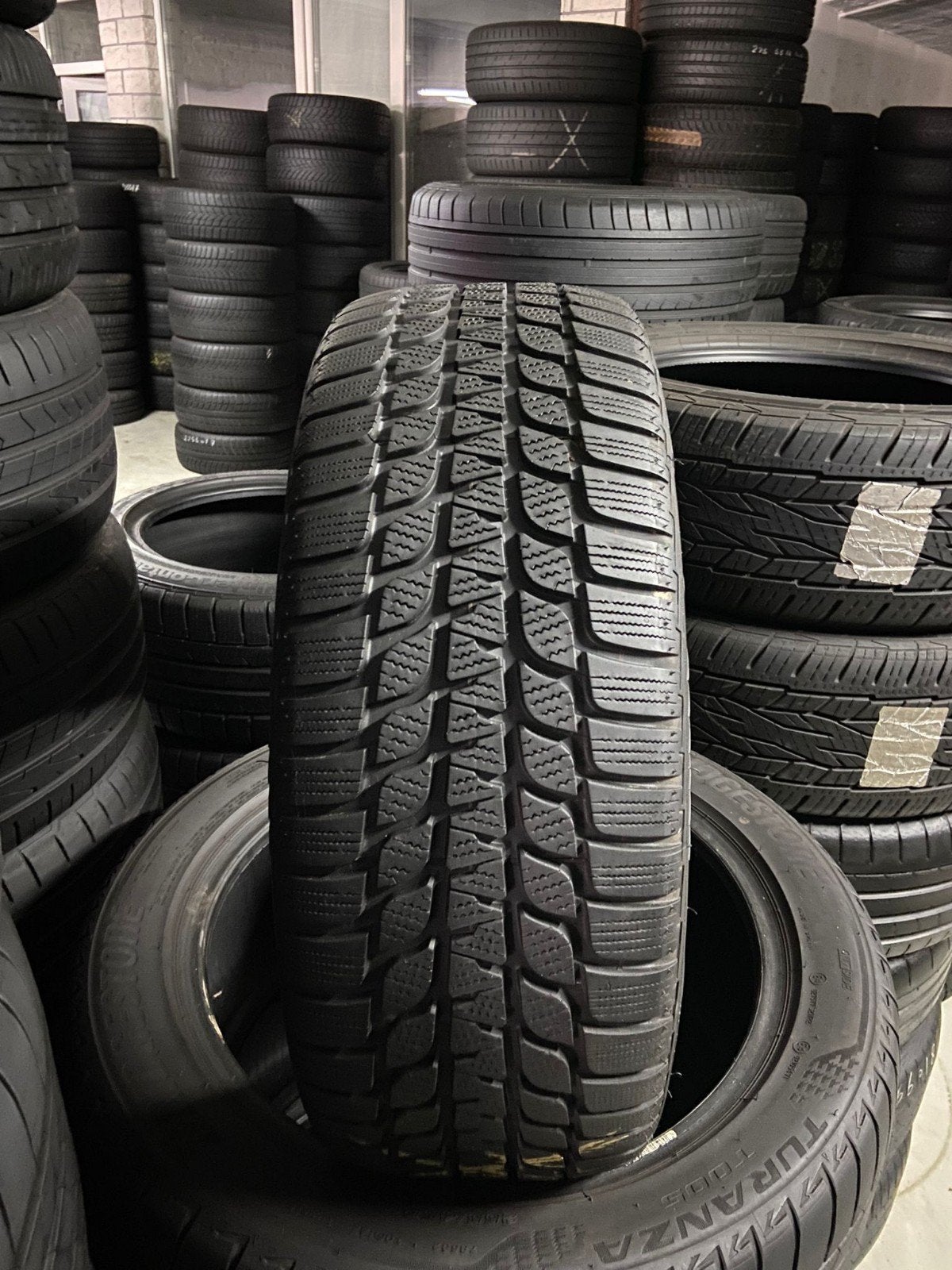 20545r17 205 45 r17 205/45/r17 Bridgestone avec montage, Ophalen of Verzenden