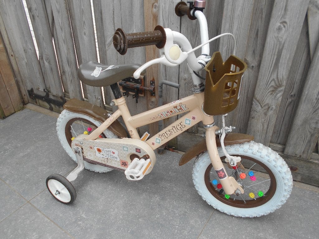 1 ste kinderfietsje 12", Fietsen en Brommers, Fietsen | Kinderfietsjes, Ophalen, Terugtraprem, Zijwieltjes, Prestige