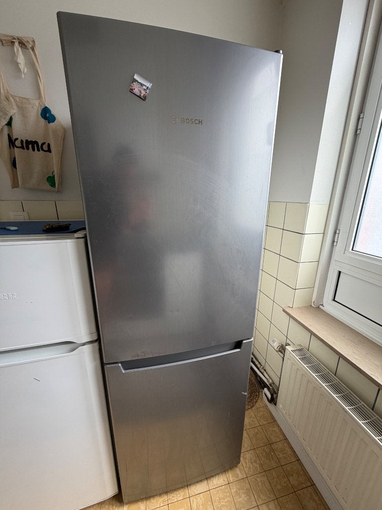 Bosch NoFrost Koel-vriescombinatie Inox – Zeer Goede Staat, Ophalen, Zo goed als nieuw, 140 tot 160 cm, 45 tot 60 cm
