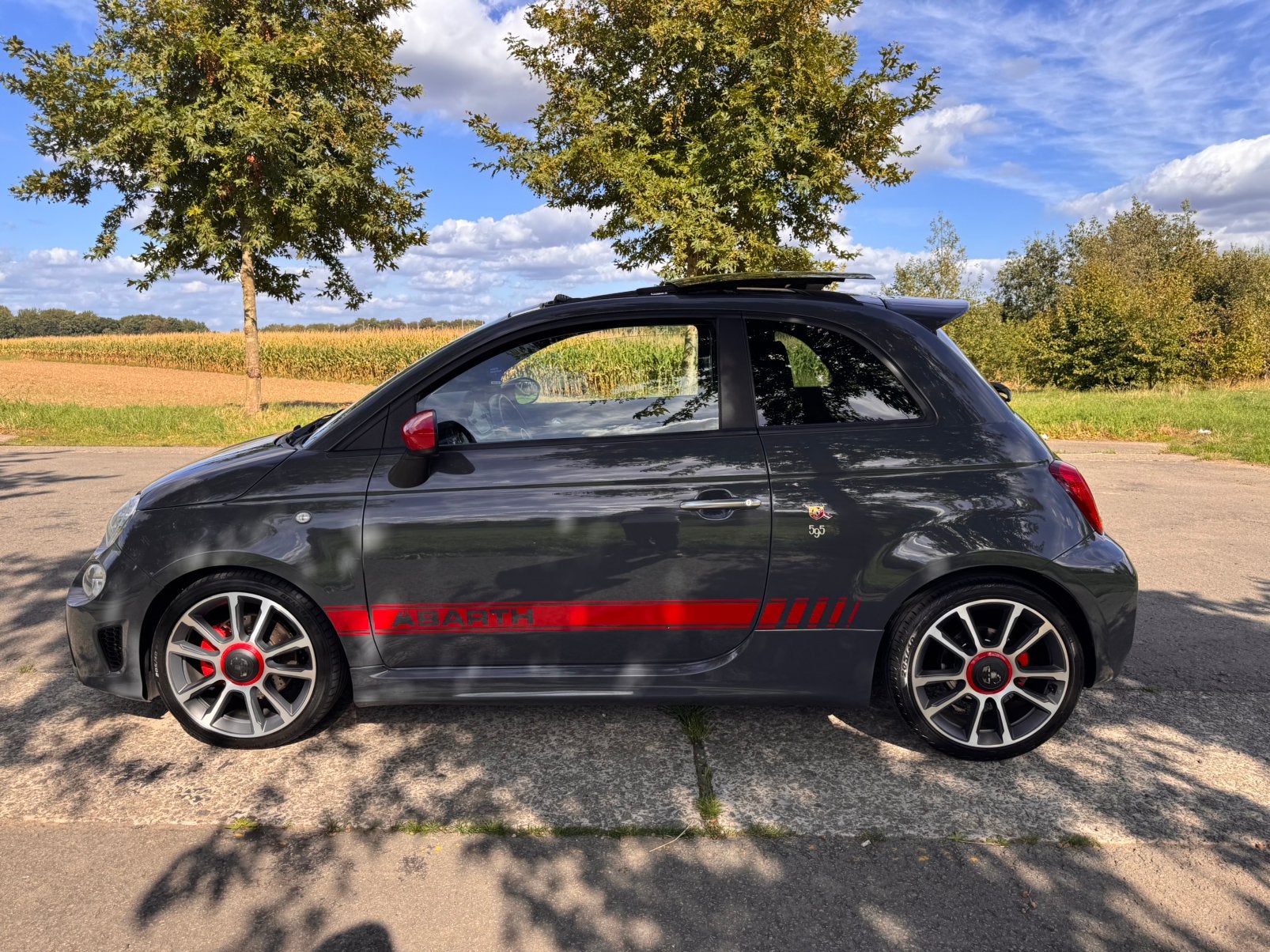Abarth 595 Turismo - Full Opp, Autos, Achat, Euro 6, Berline, Automatique