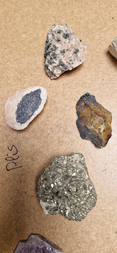 Veel mineralen, Ophalen, Mineraal