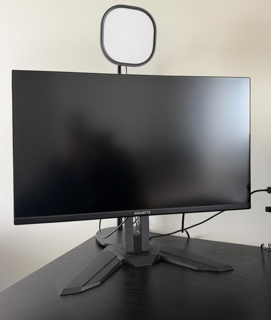 GIGABYTE monitor 32” - SPOTPRIJS, Ophalen, Zo goed als nieuw