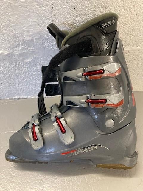 BOTTINES SALOMON 45 2/3 OU UK 11  ET SKI 1.7M, Sports & Fitness, 160 à 180 cm, Skis, Salomon, Enlèvement