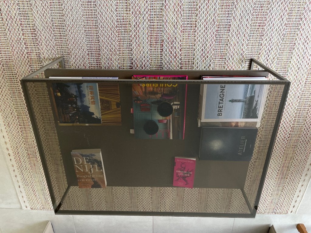 Table basse Ligne Roset Dita, Maison & Meubles, 100 à 150 cm, Verre, Comme neuf, Enlèvement