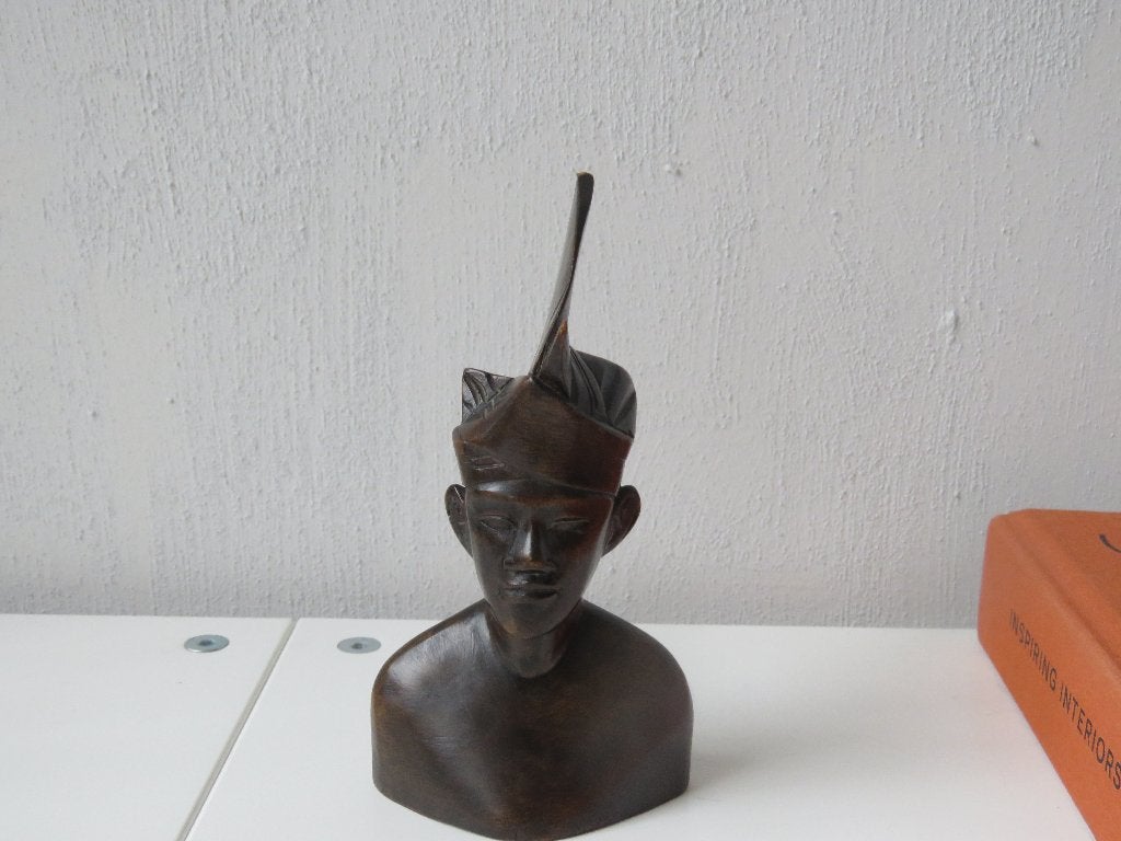 Handgesneden buste suarhout, Bali , priester bruidegom, Antiek en Kunst, Ophalen of Verzenden, Buste