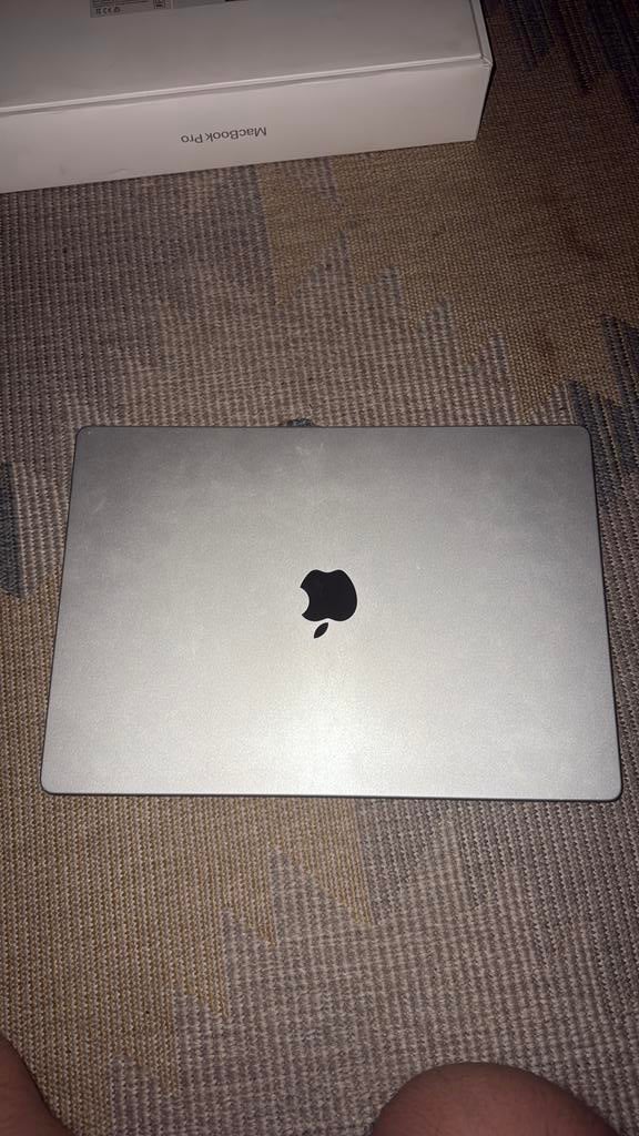 Macbook pro 16 inch m4 pro 16GB / 512GB, Computers en Software, Apple Macbooks, Gebruikt, 512 GB, 16 inch, Azerty