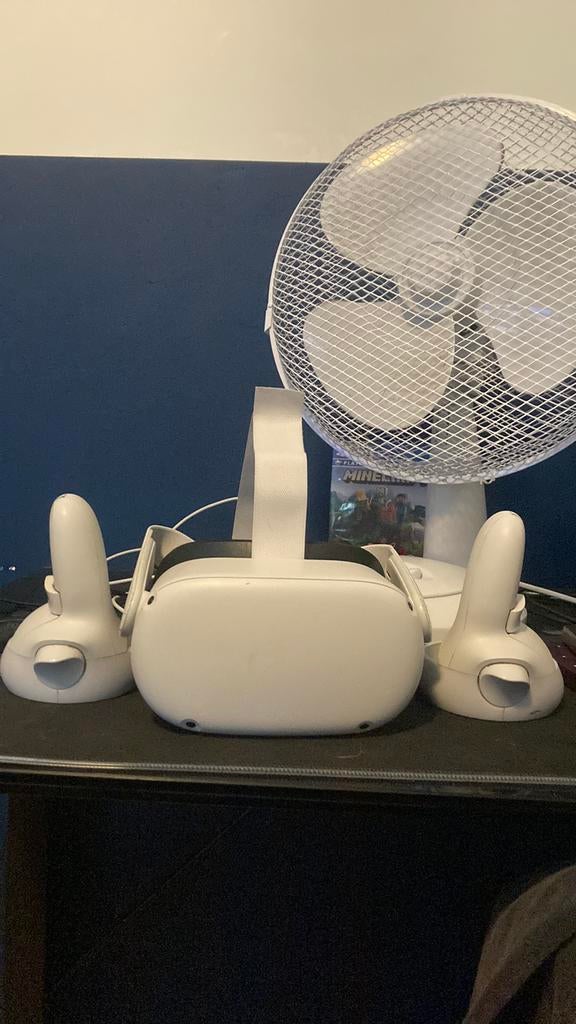 Quest 2 256 gb met games, Games en Spelcomputers, Virtual Reality, Ophalen, Zo goed als nieuw