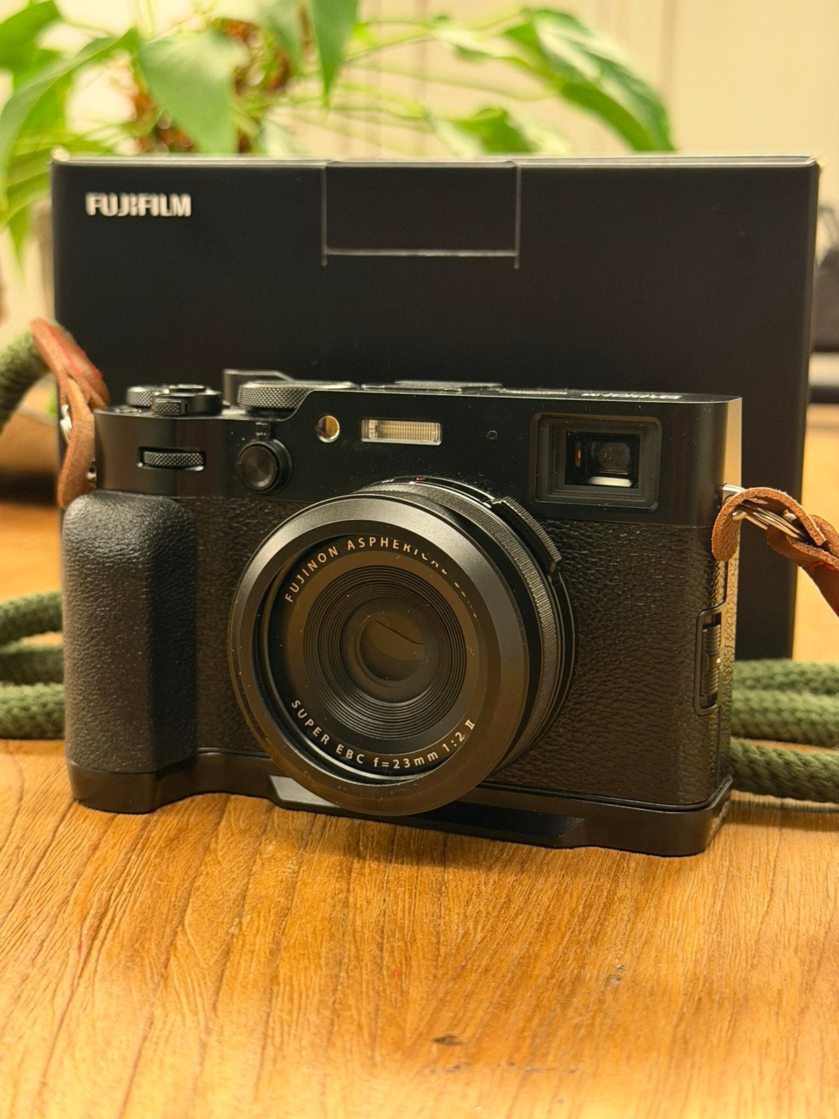 Fuji X100VI zwarte body, Ophalen, Zo goed als nieuw, Fuji