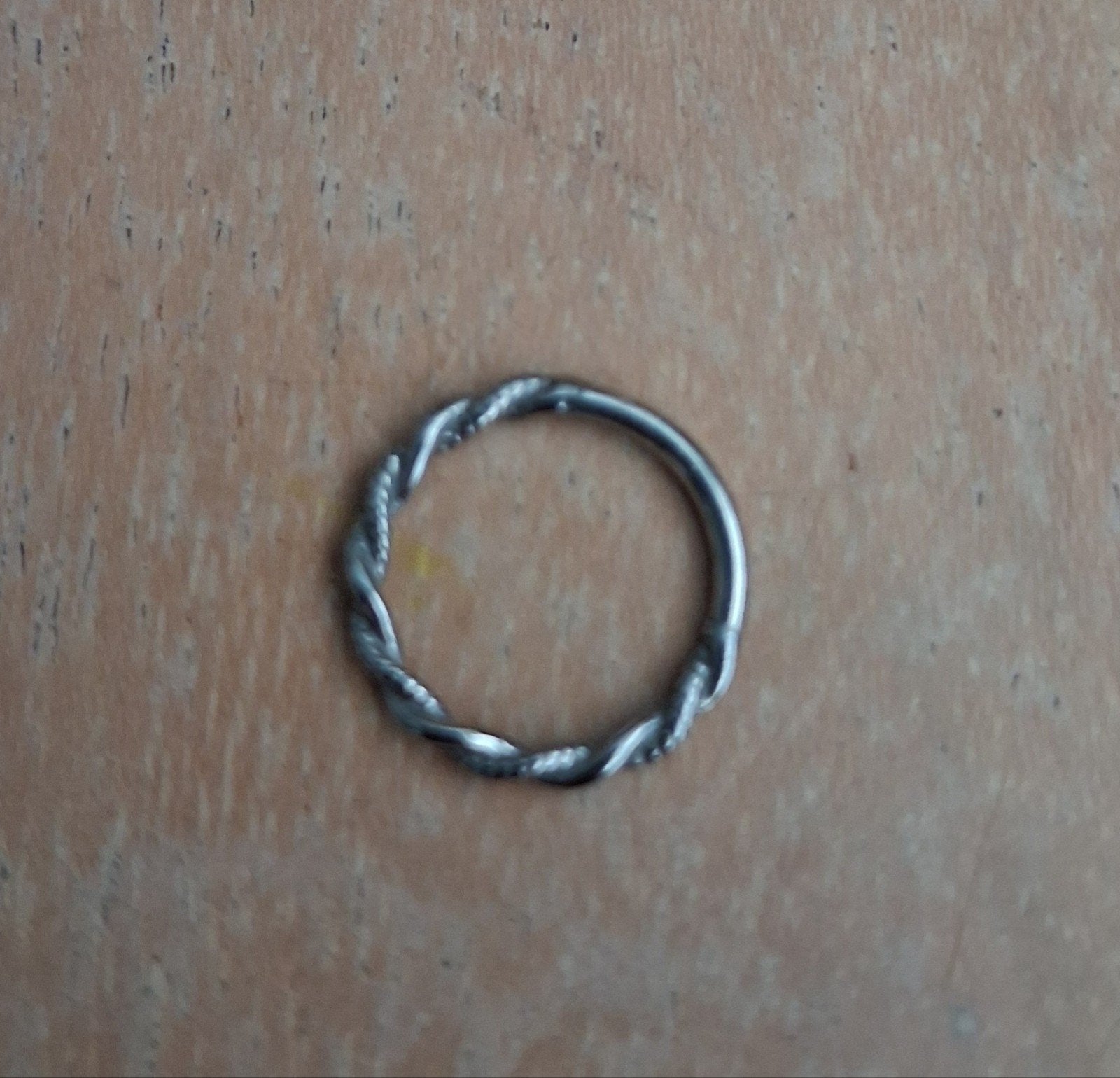 titanium zilver piercing, Handtassen en Accessoires, Ophalen, Zilver