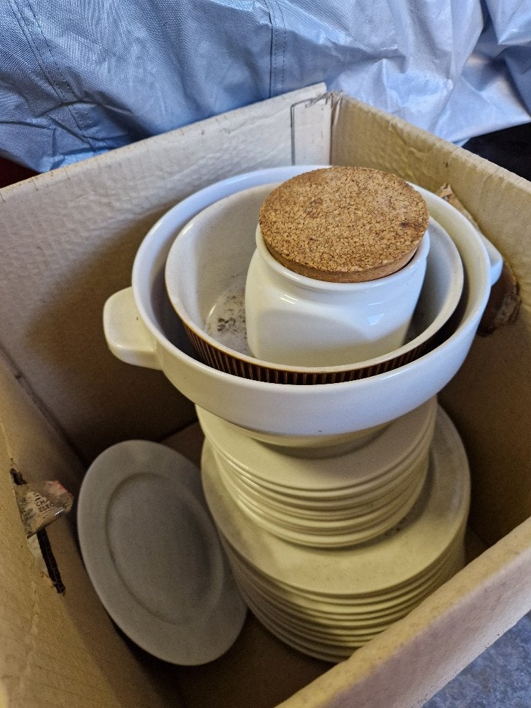 borden, schalen, theepot en diverse, Huis en Inrichting, Keuken | Servies, Ophalen, Gebruikt, Klassiek, Bord(en)