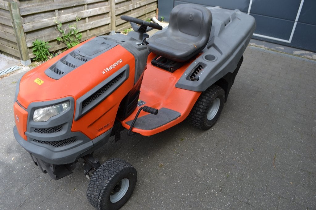 Husqvarna CTH 164 t VOOR ONDERDELEN !!, Tuin en Terras, Ophalen, Gebruikt, Husqvarna, Opvangbak