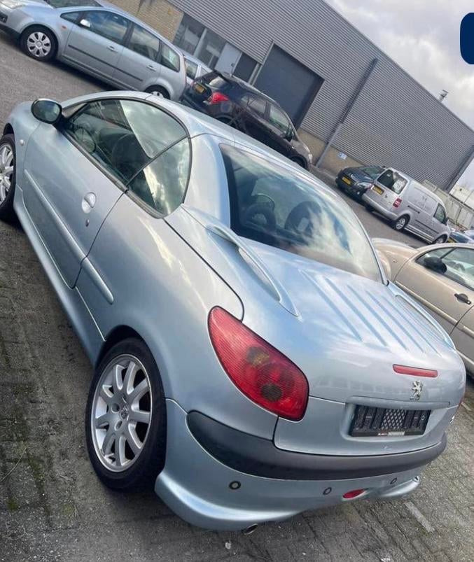 Peugeot 206 cc automaat, Auto's, Automaat, Bedrijf, Te koop, Benzine