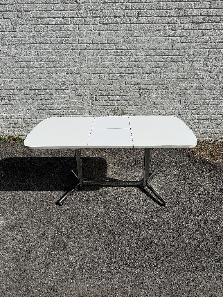 Tafel in witte laminaat, Ophalen, Overige materialen, Gebruikt, 100 tot 150 cm