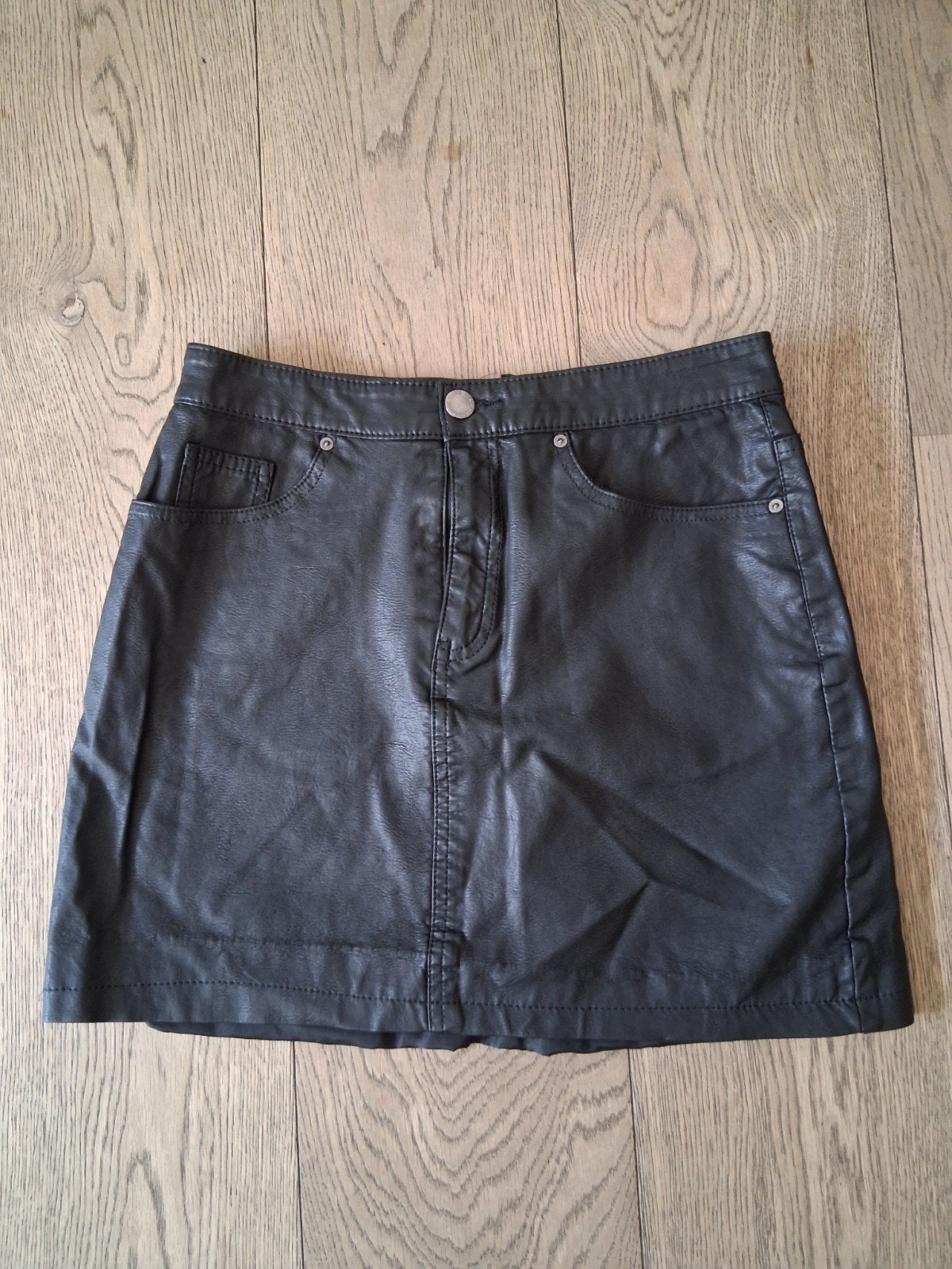 zwart rokje - 38 - gevoerd, Kleding | Dames, Rokken, Maat 38/40 (M), H&M, Zwart, Ophalen of Verzenden