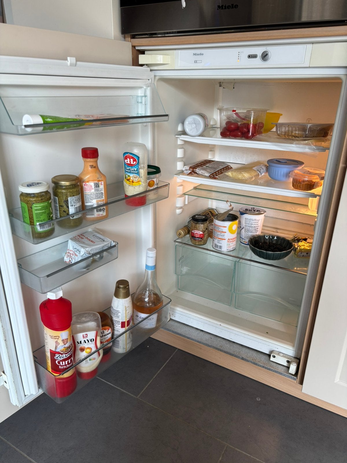 Miele K 9212 i inbouw koelkast – met handleiding, Elektronische apparatuur, Koelkasten en IJskasten, Ophalen, Zo goed als nieuw