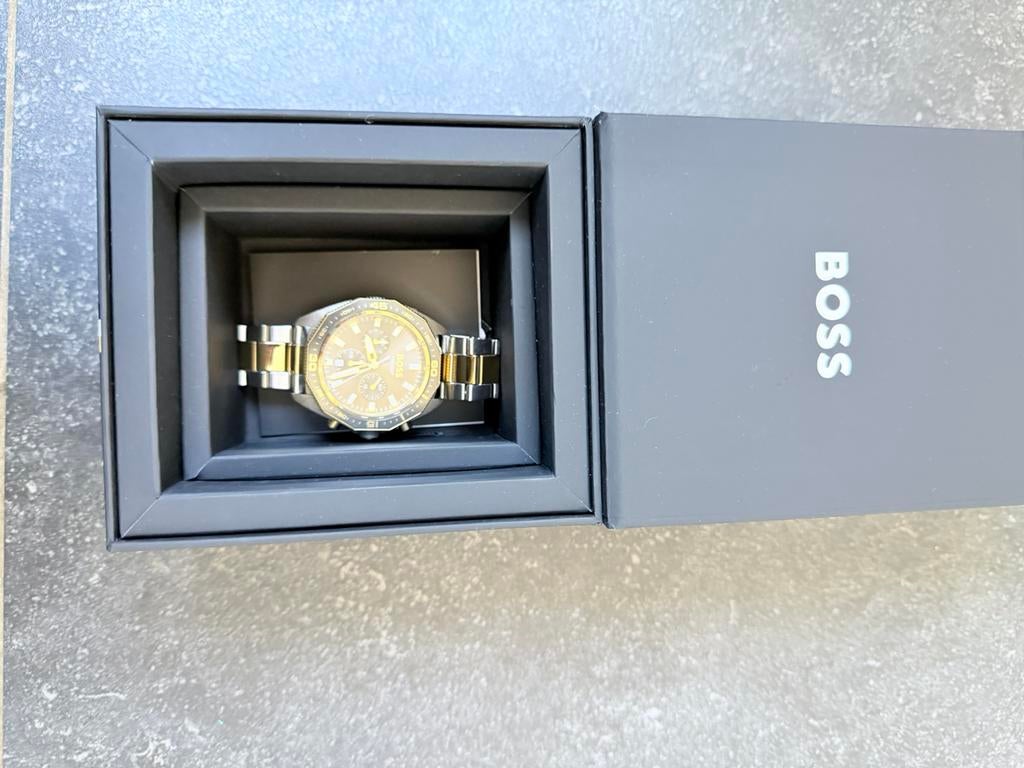 Hugo Boss Horloge – Luxe goud/zilver – Zo goed als nieuw, Ophalen of Verzenden, Zo goed als nieuw, Goud