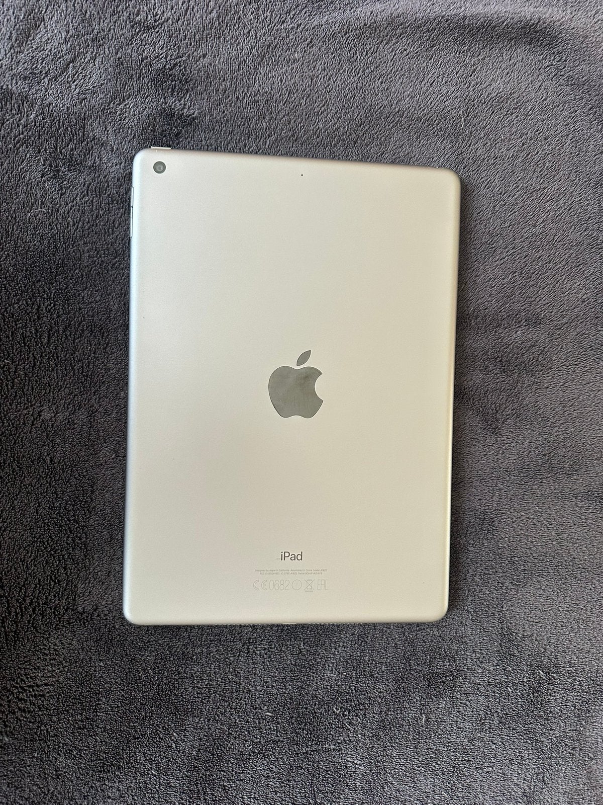 Ipad, Enlèvement, Comme neuf