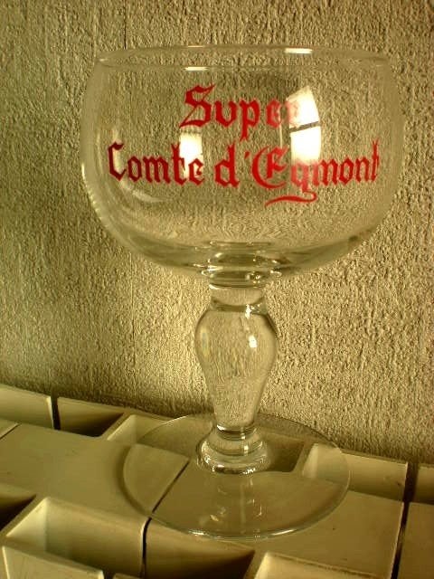 Super Comte d' Egmont, Enlèvement ou Envoi, Comme neuf, Verre ou Verres