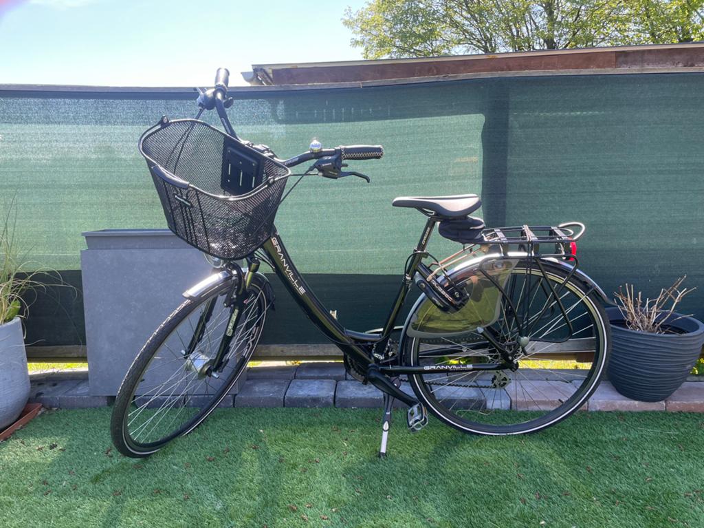 Vélo de ville pour femme GRANVILLE- équipé 250 € à discuter, Enlèvement